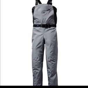 ISO women's waders
